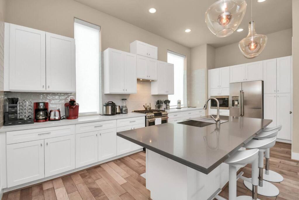 Beautiful Luxurious Houston Galleria Home Extérieur photo