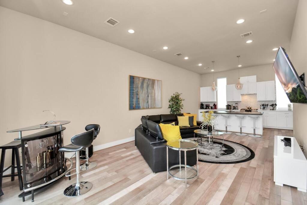 Beautiful Luxurious Houston Galleria Home Extérieur photo