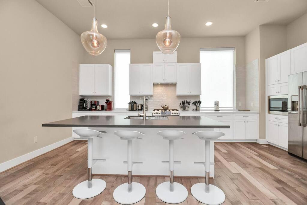 Beautiful Luxurious Houston Galleria Home Extérieur photo