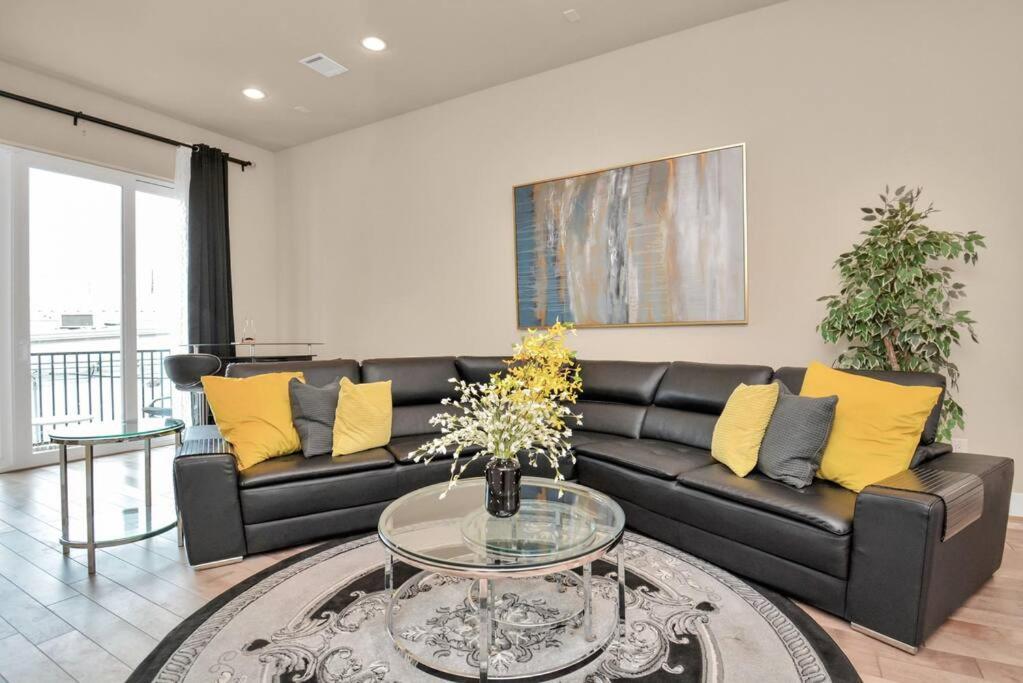 Beautiful Luxurious Houston Galleria Home Extérieur photo